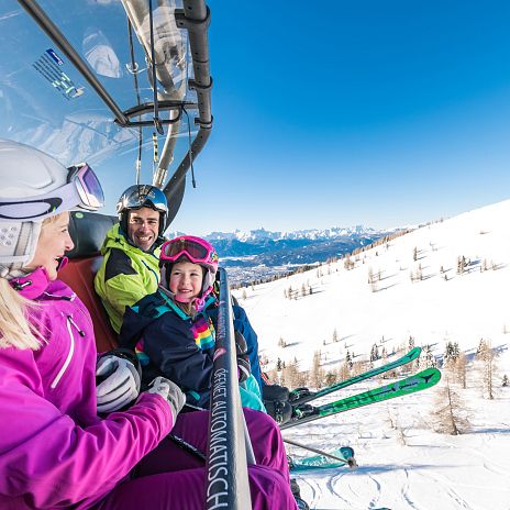 skifahren-familie-region-villach-michael-stabentheiner-mid-22-1