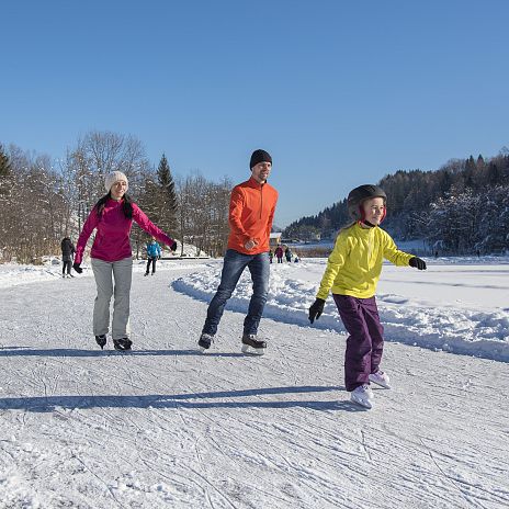 eislaufen-am-aichwaldsee-region-villach-tourismus-gmbh-franz-gerdl-1-1