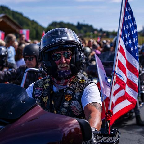 Schnappschuss Biker Harleyparade.jpg