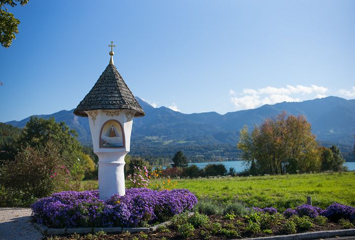 Herbstaussicht-vom-Egger-Marterl_Region-Villach-Tourismus-GmbH_Natascha-Kanta