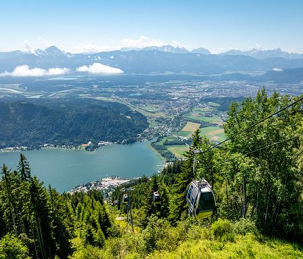 Gerlitzen Alpe Kanzelbahn mit Ausblick am Ossiacher See